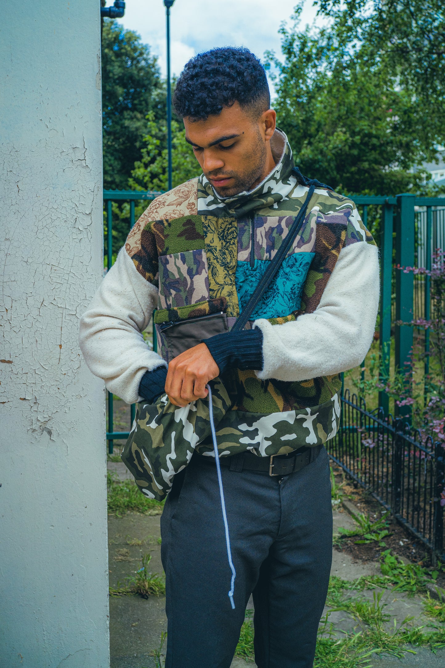 Camo Fleece Hoodie - Detachable hood/Sling bag